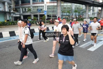 Runner Photo 4521568