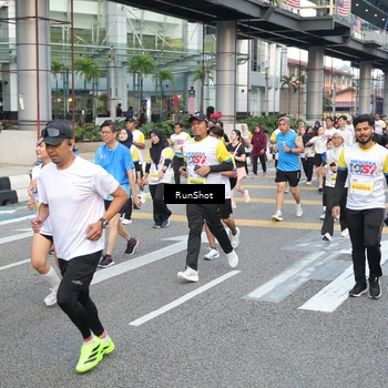 Runner Photo 4521569