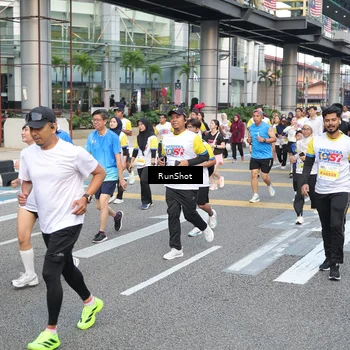 Runner Photo 4521570