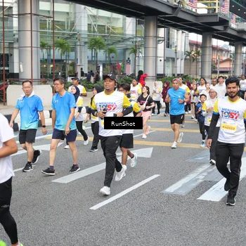 Runner Photo 4521579