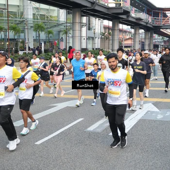 Runner Photo 4521602