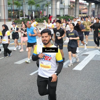 Runner Photo 4521650