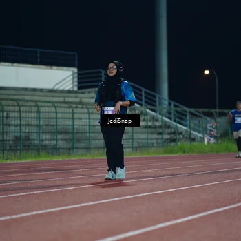 Runner Photo 4521685