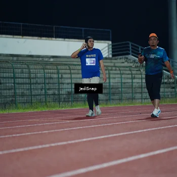 Runner Photo 4521695