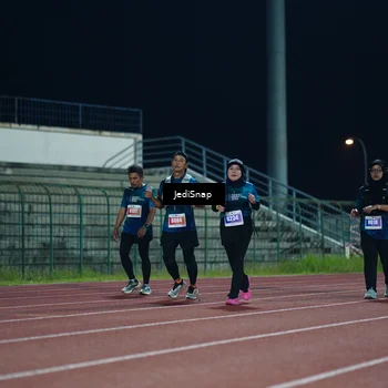 Runner Photo 4521703