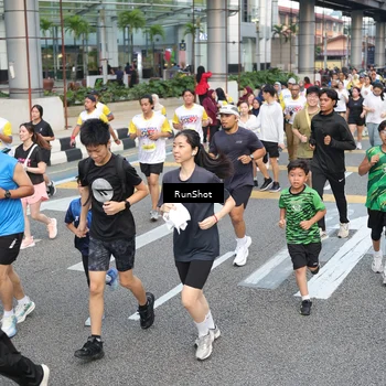 Runner Photo 4521716