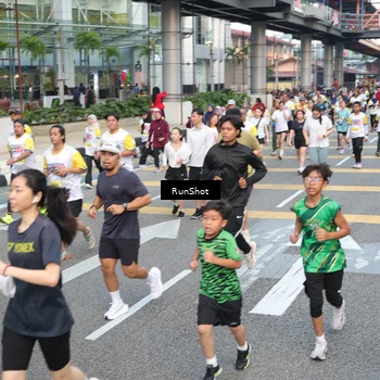Runner Photo 4521730