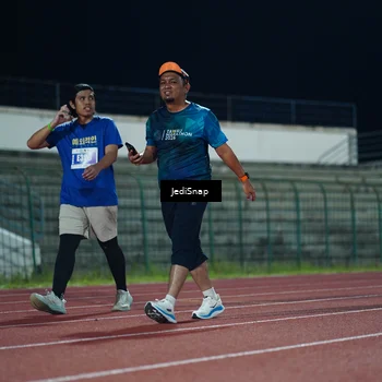 Runner Photo 4521746