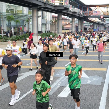 Runner Photo 4521764