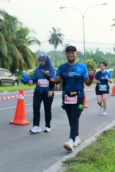 Runner Photo 4521827