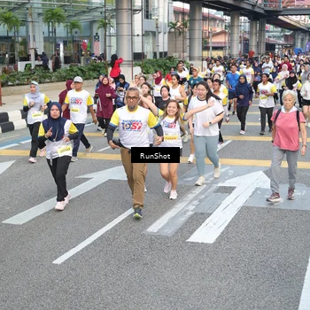 Runner Photo 4522049