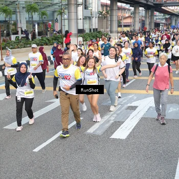 Runner Photo 4522095