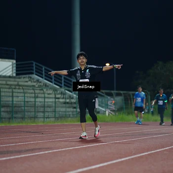 Runner Photo 4522175