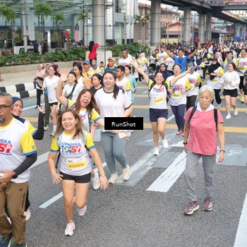 Runner Photo 4522225