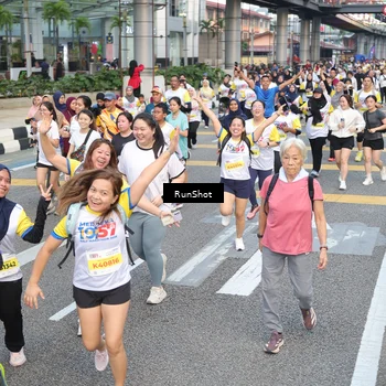 Runner Photo 4522250