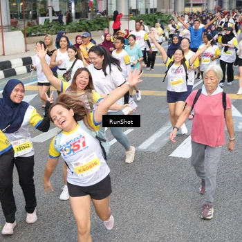 Runner Photo 4522316
