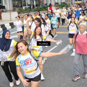 Runner Photo 4522365