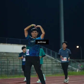Runner Photo 4522429