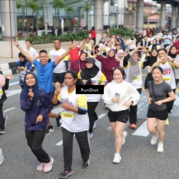 Runner Photo 4522863