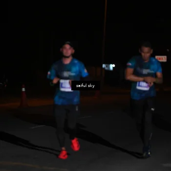 Runner Photo 4523018