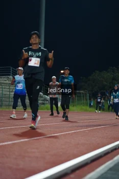 Runner Photo 4523023