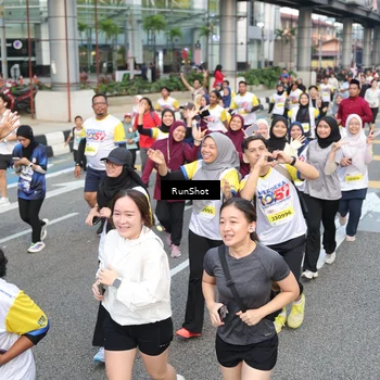 Runner Photo 4523045