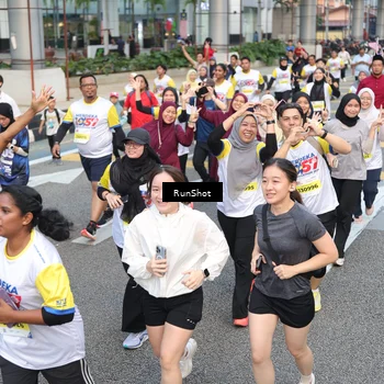 Runner Photo 4523051