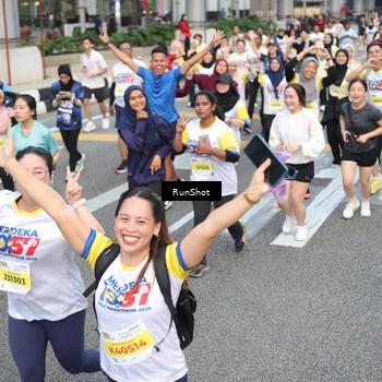 Runner Photo 4523072