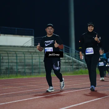 Runner Photo 4523187