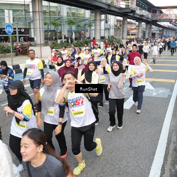 Runner Photo 4523192