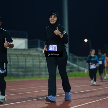 Runner Photo 4523201