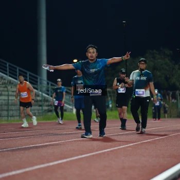 Runner Photo 4523320
