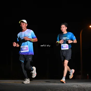 Runner Photo 4523417