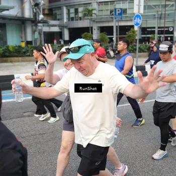 Runner Photo 4523461