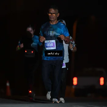 Runner Photo 4523474