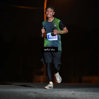 Runner Photo 4523502