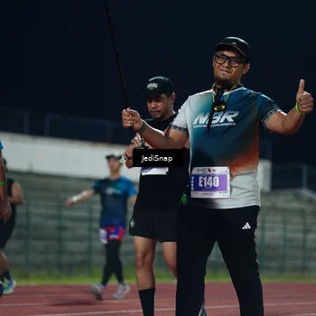Runner Photo 4523513