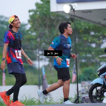 Runner Photo 4523530