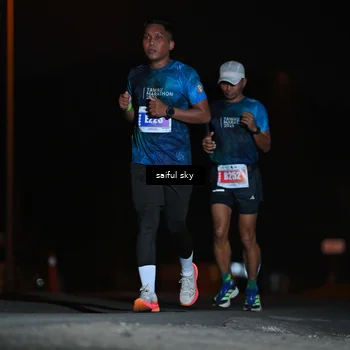 Runner Photo 4523555