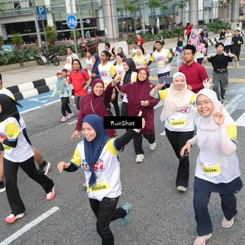 Runner Photo 4523566