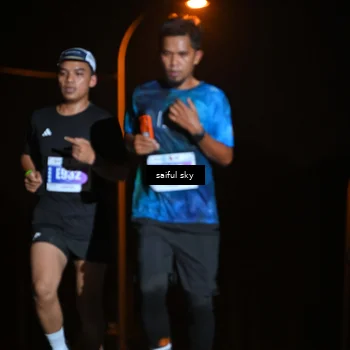 Runner Photo 4523584