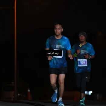 Runner Photo 4523592