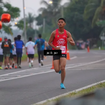 Runner Photo 4523613
