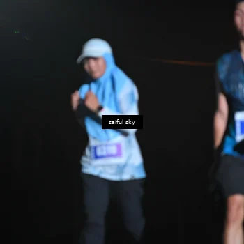 Runner Photo 4523615
