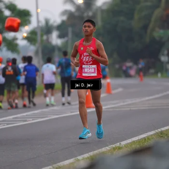Runner Photo 4523621