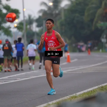 Runner Photo 4523656