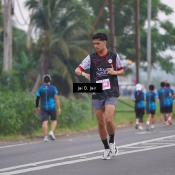Runner Photo 4523673