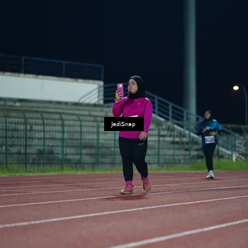 Runner Photo 4523674