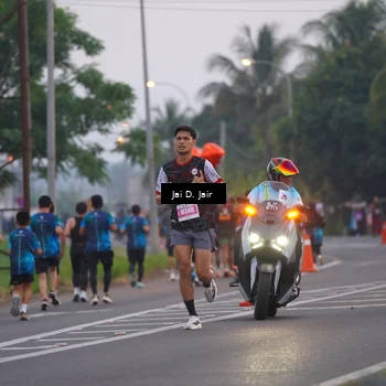 Runner Photo 4523677