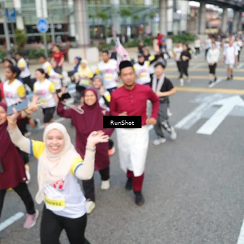 Runner Photo 4523707